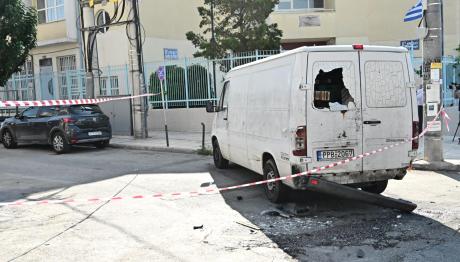 Περιστέρι: Αναβάτης μηχανής αντάλλαξε πυροβολισμούς με οδηγό ΙΧ