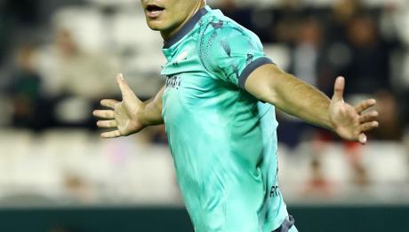 Φαβορί Η ΑΕΚ Για Τον Τριαντάφυλλο Τσάπρα