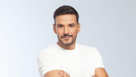 Κώστας Τσουρός