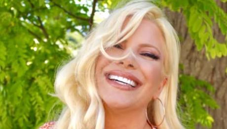 Αντελίνα Βαρθακούρη: Φωτογραφίζει Tους Γονείς Της