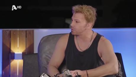 Τάκης Ζαχαράτος