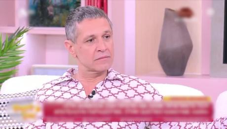 Αιμίλιος Χειλάκης: «Όταν πέθανε, έχασα το manual. Δεν ήξερα πώς λειτουργώ»