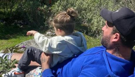 Αλεξάνδρου: Τα Μαθήματα Ευγένειας Στον Γιο Του, Πάρη