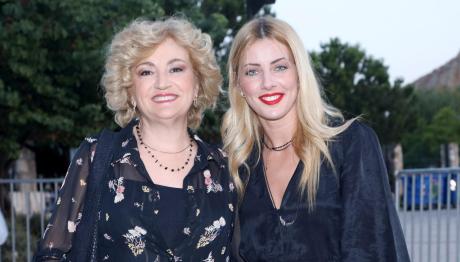 Υρώ Μανέ για την κόρη της, Φαίδρα Νταϊόγλου: «Υπάρχει αυτό το αγκαθάκι»