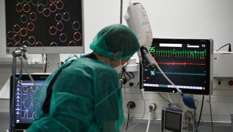 Λάρισα: Πέθανε Η 18χρονη Που Κατέρρευσε Στο Γυμναστήριο