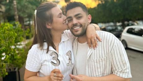 Λάουρα Νάργες - Χρήστος Σαντικάι