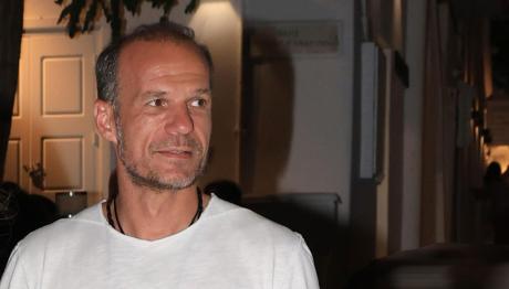 Άγγελος Μπασινάς: Με την κούκλα κόρη του, Αλεξάνδρα, στη Μύκονο