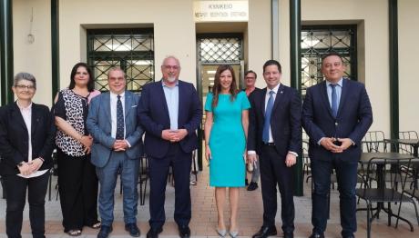 Σοφία Ζαχαράκη