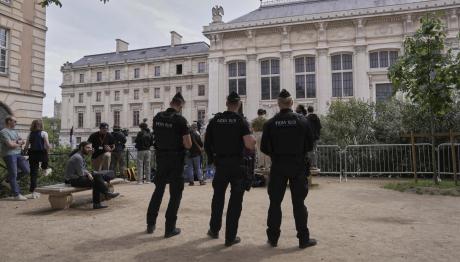 Γαλλία: 13χρονος Νεκρός Στη Διάρκεια Αστυνομικής Καταδίωξης