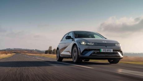 Hyundai IONIQ 5 και SANTA FE: Κορυφαίες διακρίσεις