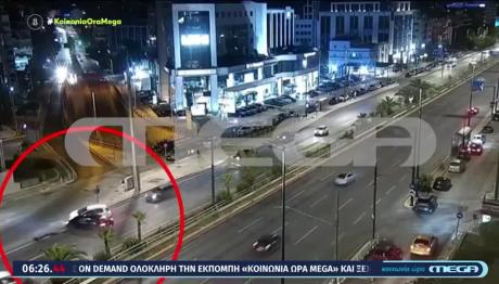 Καραμπόλα Τριών Αυτοκινήτων Στη Λεωφόρο Συγγρού