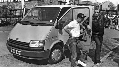 Ford Transιt: Επέτειος 60 ετών με 60 μοναδικές ιστορίες για το εμβληματικό