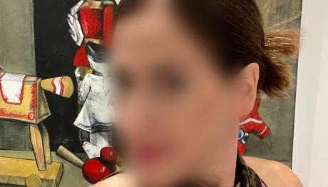 Αγία Παρασκευή: Το Προφίλ Της 43χρονης Από Τα Social Media