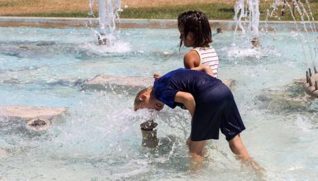 καύσωνας συντριβάνι