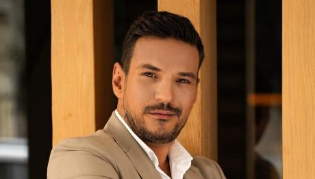 Κώστας Τσουρός