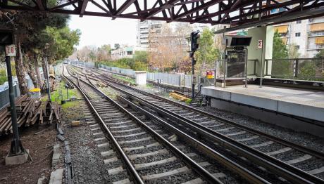 Άνω Πατήσια: Νεκρός Άνδρας Που Έπεσε Στις Γραμμές Του ΗΣΑΠ