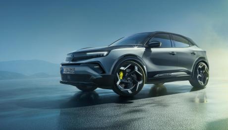 Opel Mokka GSE: Αποκαλύπτεται το πιο γρήγορο ηλεκτρικό