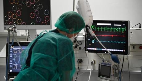 Γιατρός Ζήτησε Φακελάκι, Εξευτέλισε Κι Απείλησε Ασθενή