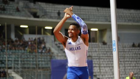 Βαλκανικό 2025: Χρυσός ο Καραλής - «Άγγιξε» τα 6.11μ.