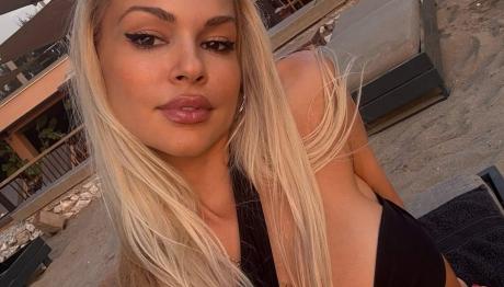 Βίκυ Κάβουρα