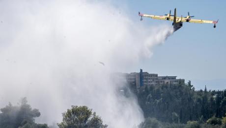 Φωτιά Στον Υμηττό: Ξεκίνησε Από Αδήλωτα Μελίσσια