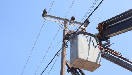 Φωτιά Κερατέα: Ελεύθεροι οι υπάλληλοι του ΔΕΔΔΗΕ με εντολή εισαγγελέα