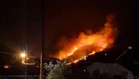 Φωτιά σε οικισμό στα Ιωάννινα