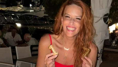 Σίσσυ Χρηστίδου: Ο Γιος Της, Φίλιππος Έγινε 17