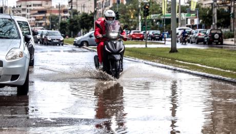 Καιρός: Αλλαγή Σκηνικού Με Βροχές Και Καταιγίδες