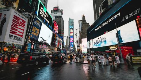 Νέα Υόρκη: Αποκλεισμός Times Square Λόγω Αντικειμένου