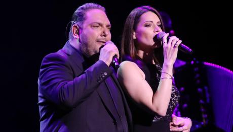 Στέλιος Διονυσίου - Αγνή Καλουμένου