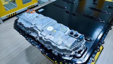 BMW: Η τεχνητή νοημοσύνη στην υπηρεσία της παραγωγής μπαταριών