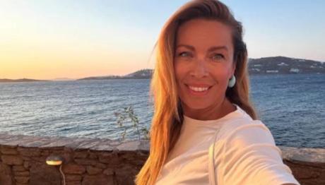 Χρουσαλά: Εντυπωσιάζει Με Τις Υποβρύχιες Βουτιές Της