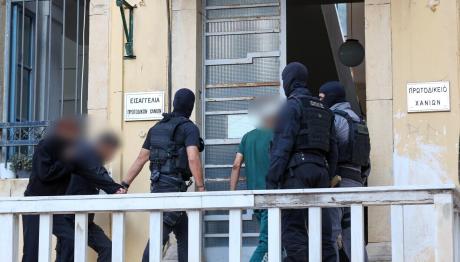 Μαφία Tης Κρήτης:Ο Αρχηγός, O Αυστραλός, O Μικρός & Τα Deals