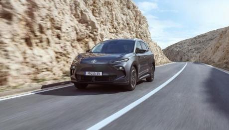 Το νέο MGS5 EV αποκαλύπτεται για 1η φορά στο ελληνικό κοινό