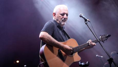 Πορτοκάλογλου: Επιστρέφει Στη Σκηνή Μετά Το Χειρουργείο