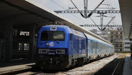 Hellenic Train: Ακινητοποιήθηκε η αμαξοστοιχία 521 στην Τιθορέα λόγω βλάβης