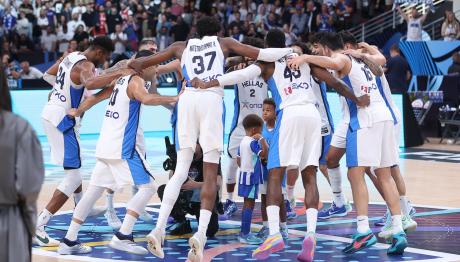 EYROBASKET: Έτσι Καλημέρισε Η ΕΟΚ τους Έλληνες φιλάθλους