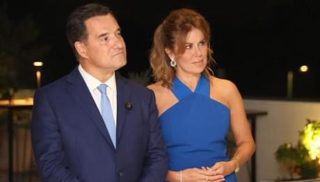 Ευγενία Μανωλίδου: Chic Στο Πλευρό Του Συζύγου Της