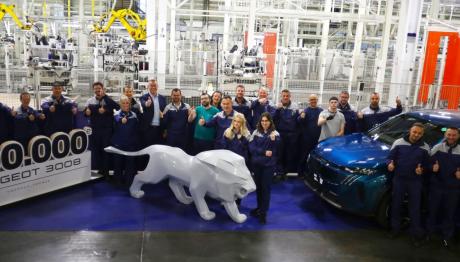 PEUGEOT 3008: Η τεράστια επιτυχία του νέου μοντέλου με αποδείξεις