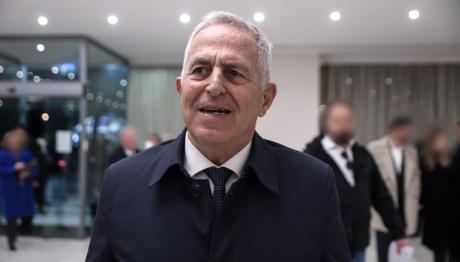 Ευ. Αποστολάκης: Ο Γιος Του Στους 27 Έλληνες Ακτιβιστές