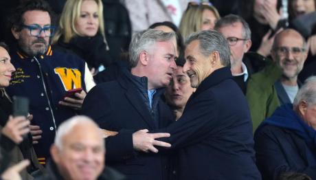 Νικολά Σαρκοζ