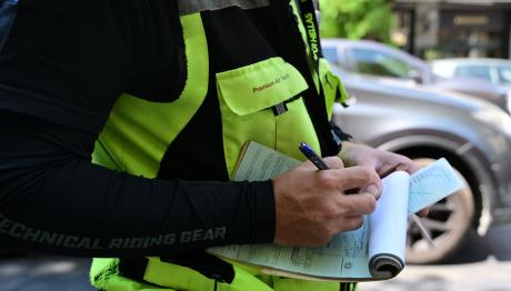 ΕΛΑΣ: Σύλληψη 2 Ατόμων Για Ομάδες Που Ενημέρωναν Για Μπλόκα