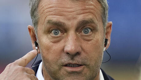 Φλικ: «Επιστρέφουν Γιαμάλ και Λόπεθ»