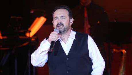 Κώστας Μακεδόνας