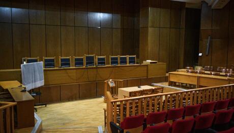 Καταδικάστηκε Για Βασανίστηρια Των Παιδιών Της Και Αθωώθηκε