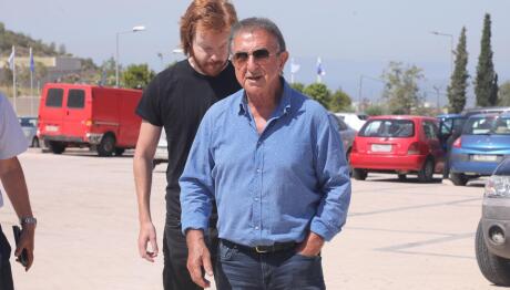 Παπαργυρόπουλος: Τους Έριξα Πέντε Φάσκελα