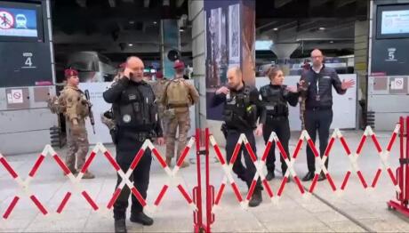 Παρίσι: Άνδρας Απειλούσε Με Μαχαίρι Σε Σιδηροδρομικό Σταθμό