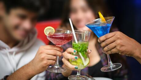 Προστασία ανηλίκων από καπνό και αλκοόλ - Τα τρία νέα ψηφιακά εργαλεία