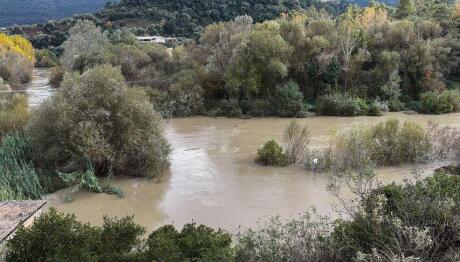 Κακοκαιρία «Χτυπά» Τη Δυτική Ελλάδα: Μπαράζ 112